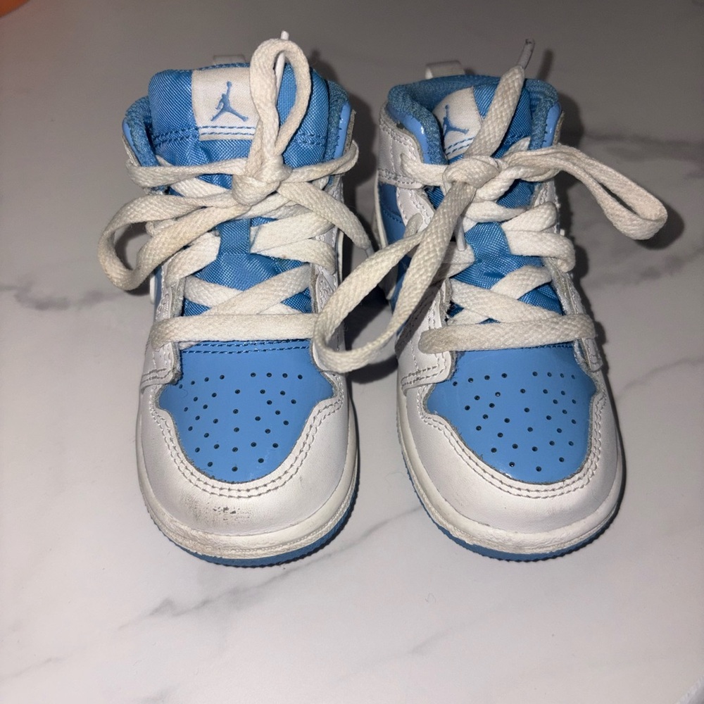 Jordan Kids Blue and White High-Top Sneakers